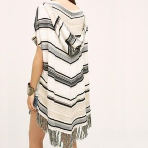 Anthropologie Moth Calexico Hooded Stripe Beach Wrap - Picture 2 of 11